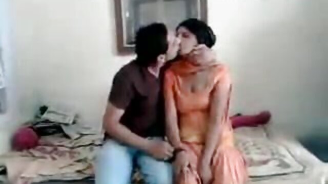 Elya सेक्सी मूवी फिल्म हिंदी में