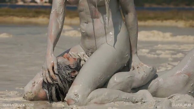 क्लो बीएफ सेक्सी मूवी फुल एचडी जेम्